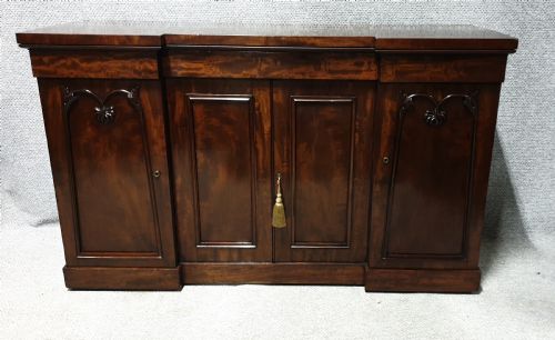 Fabulous Regency Mahogany Sideboard