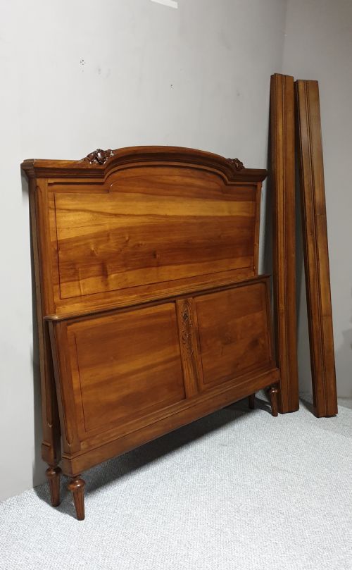 French Walnut 5ft Bed