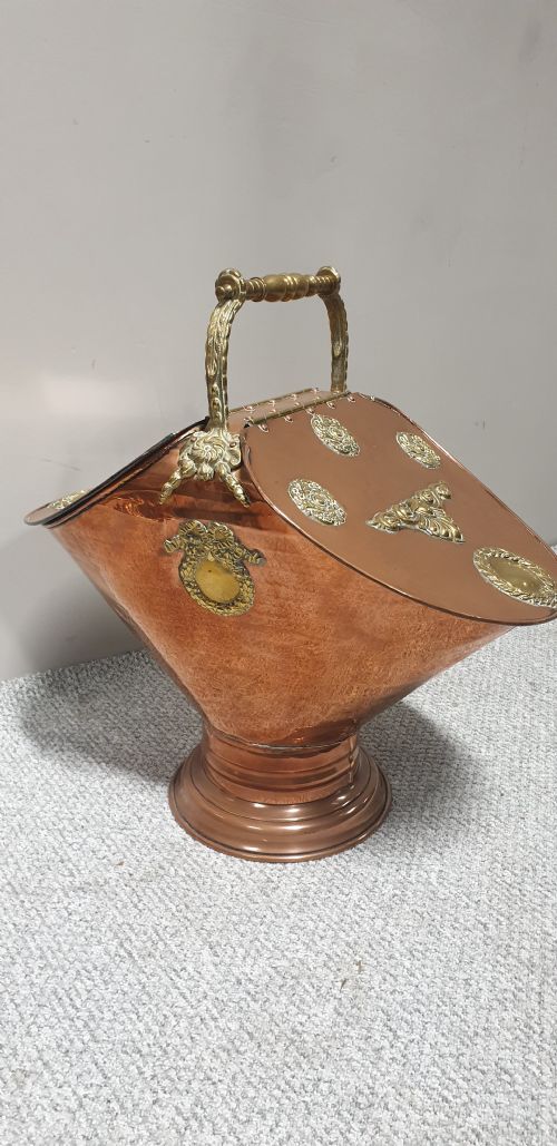 Fabulous Victorian Log Bin