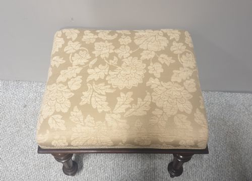 VICTORIAN MAHOGANY STOOL - ADDITIONAL PHOTO 1