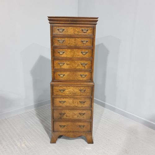 Burr Walnut Chest on Chest of Drawers of Small Proportions