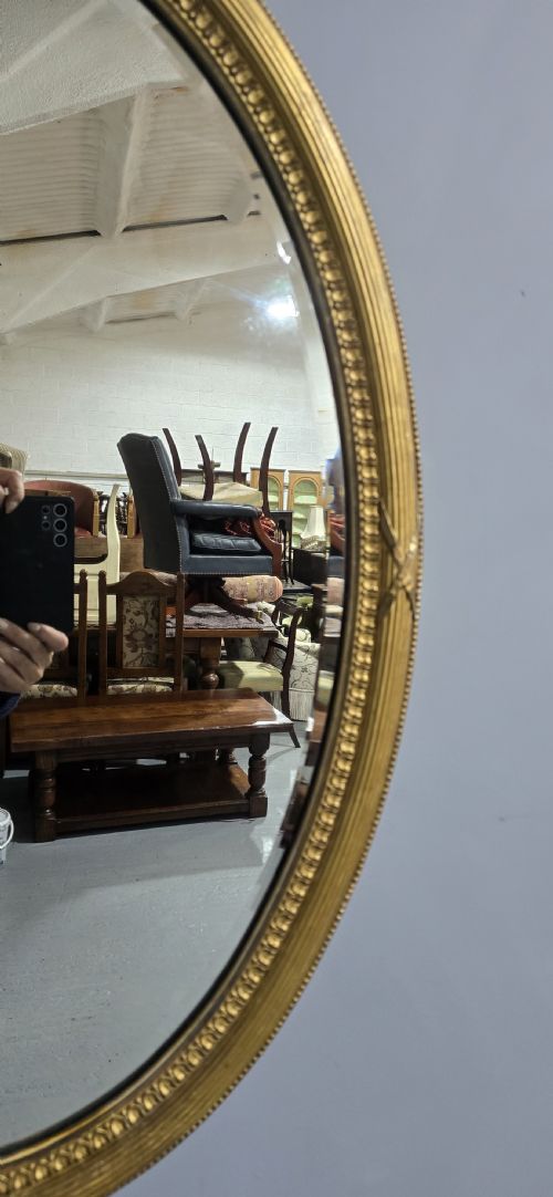 fig 1. Lovely Victorian Oval Gilt Wall Mirror