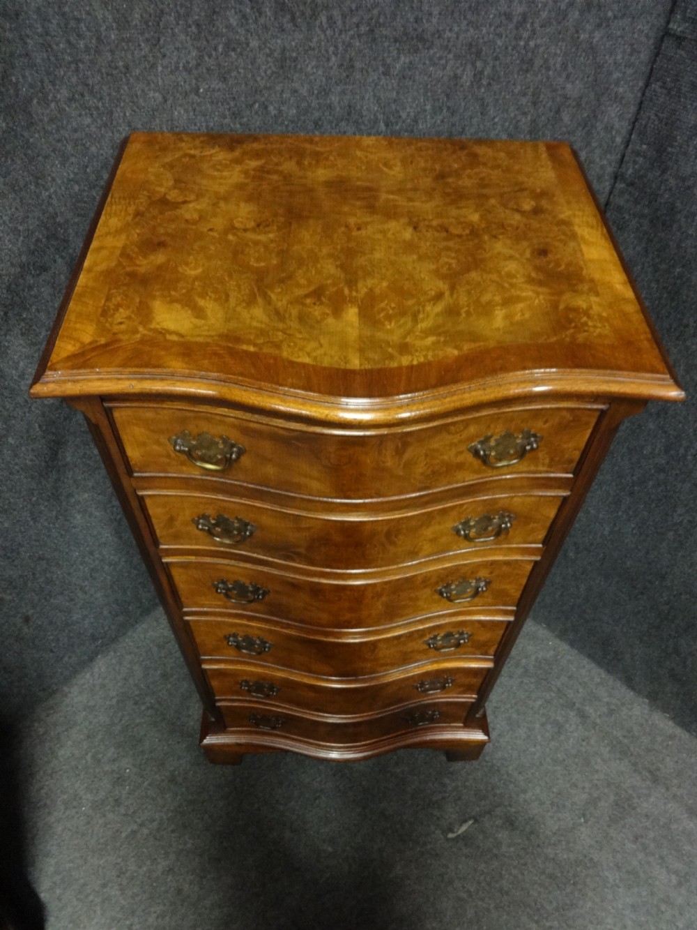 Very Good Burr Walnut Serpentine Chest of Drawers View IV