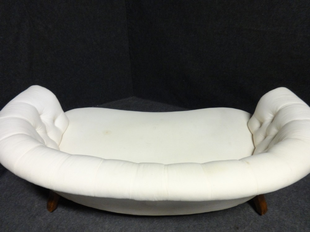 Pretty Kidney Shaped Sofa of Small Proportions View VIII