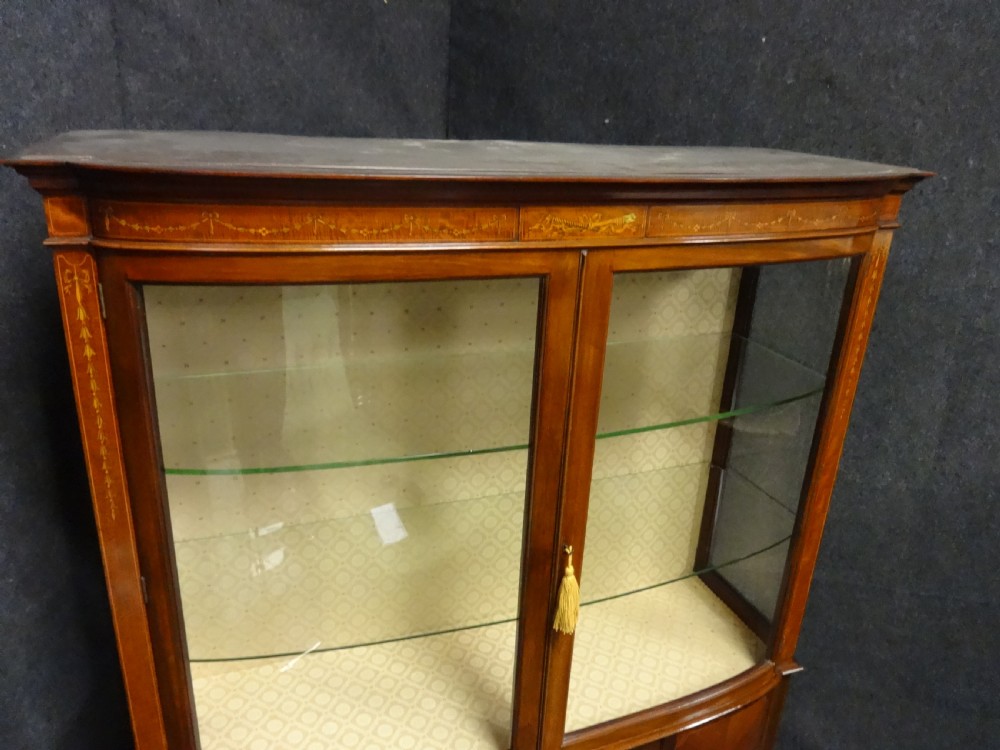 Very Good Mahogany Inlaid Display Cabinet View VII
