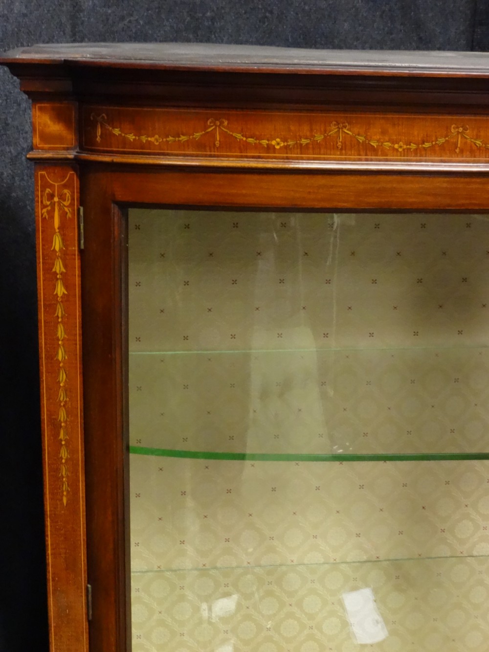 Very Good Mahogany Inlaid Display Cabinet View VIII