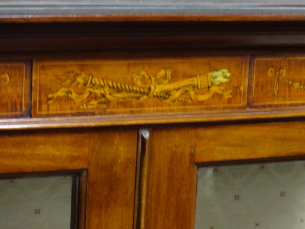 Very Good Mahogany Inlaid Display Cabinet View IX