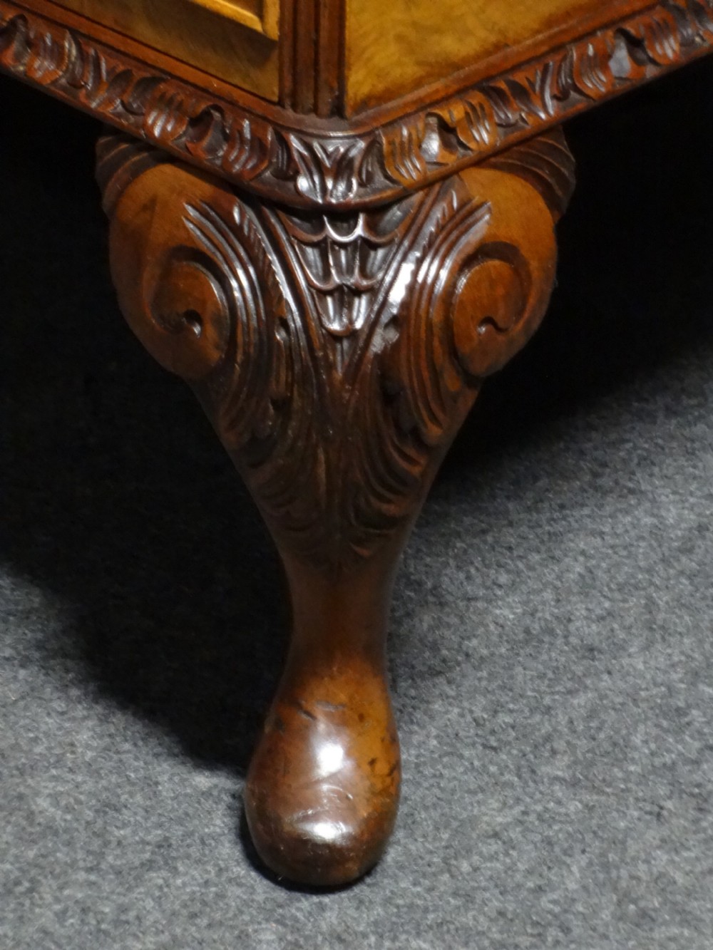 Top Quality Burr Walnut Bureau View III