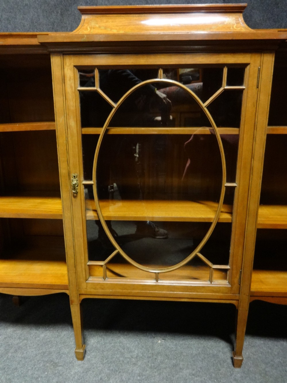 Top Quality Inlaid Satinwood Adjustable Bookcase View VI