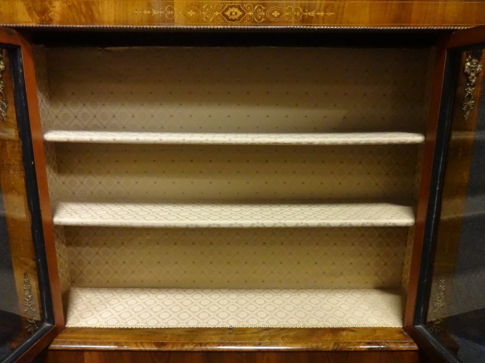 Very Good Victorian Walnut Inlaid Bookcase View VI