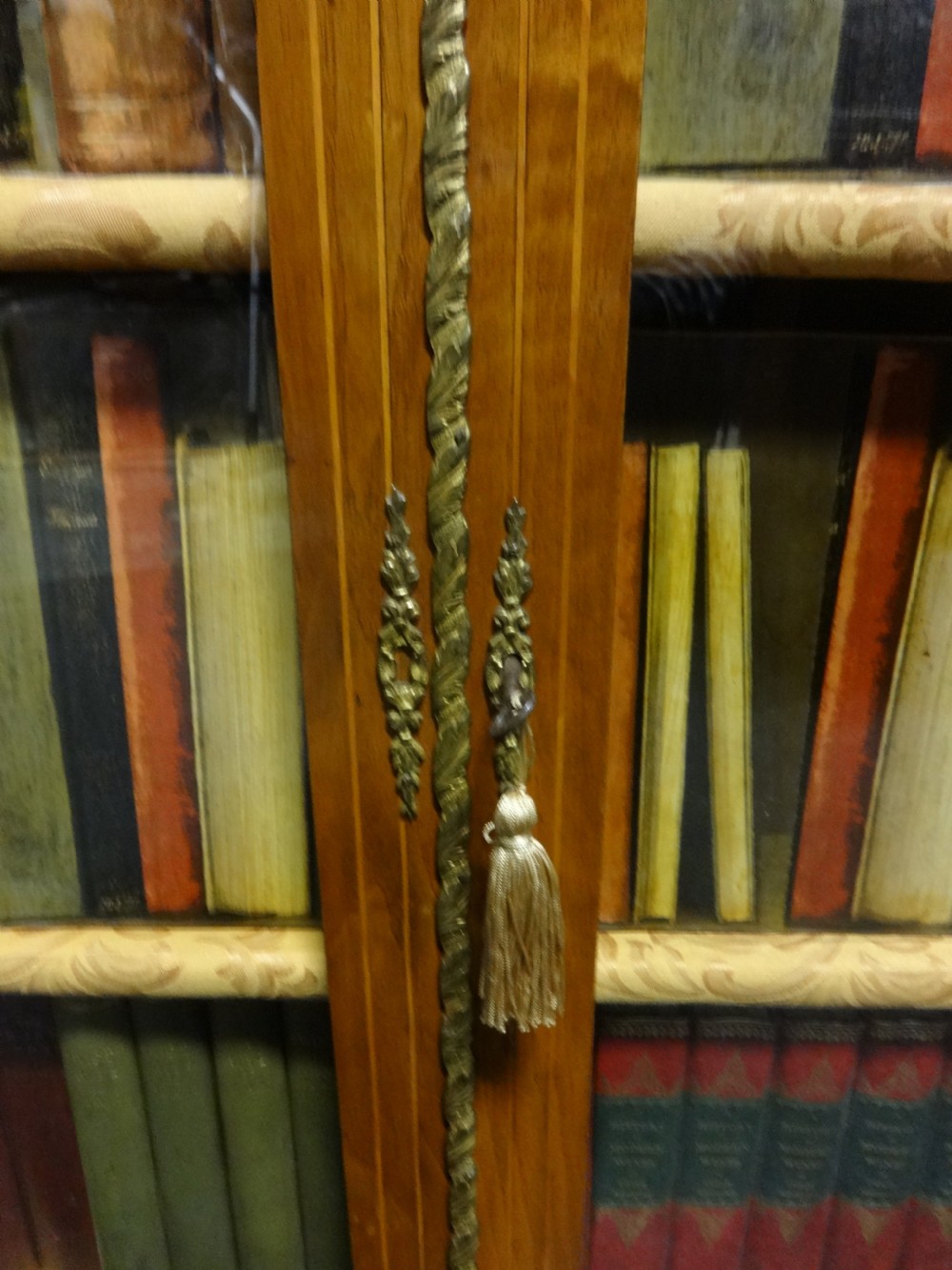 Very Good Victorian Burr Walnut Inlaid Bookcase View IV