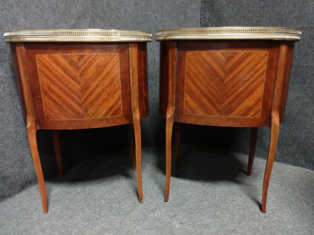 Wonderful Pair French Chests of Drawers View V