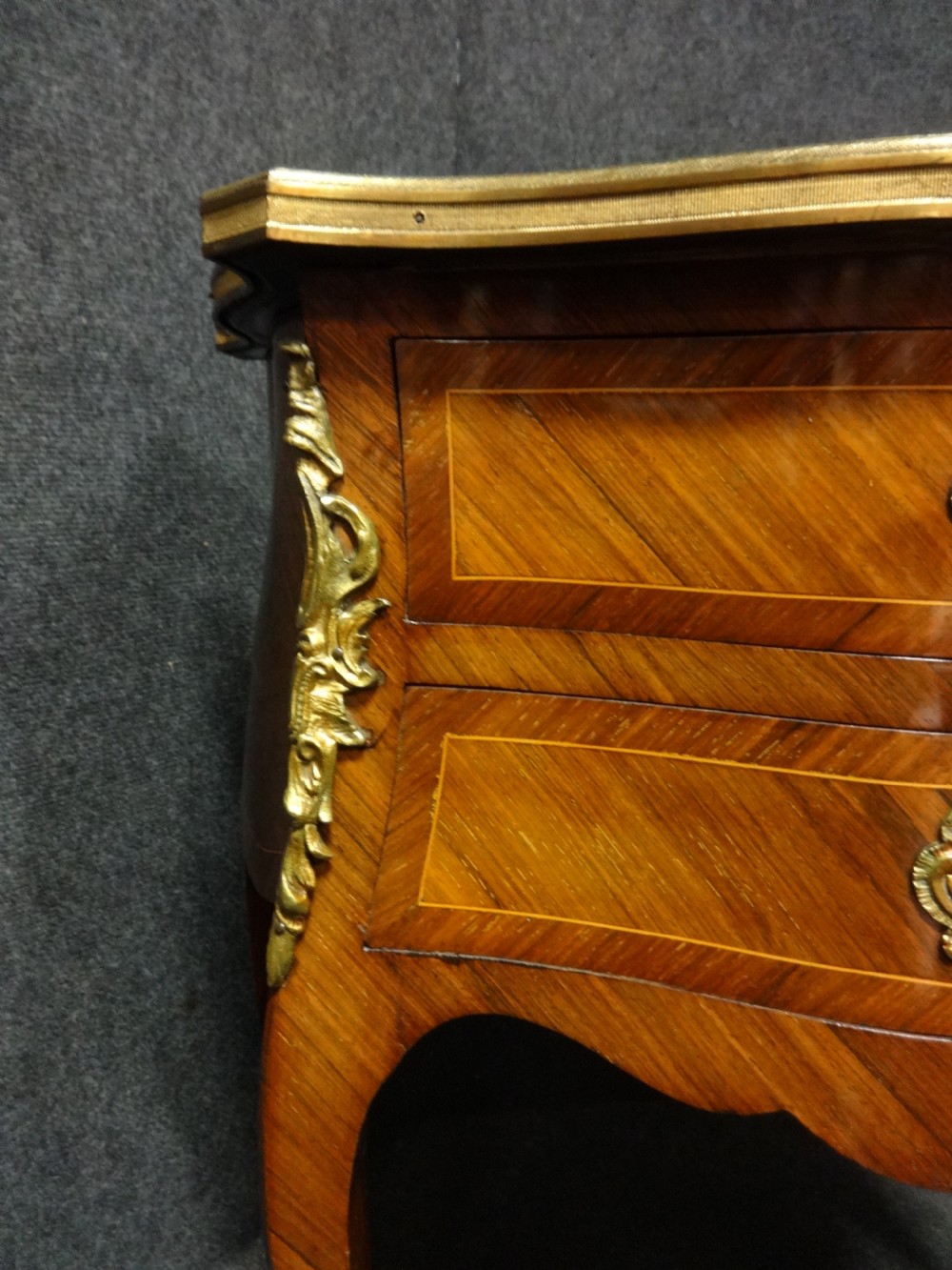 Lovely French Kingwood  Side table Chest of Drawers View VII