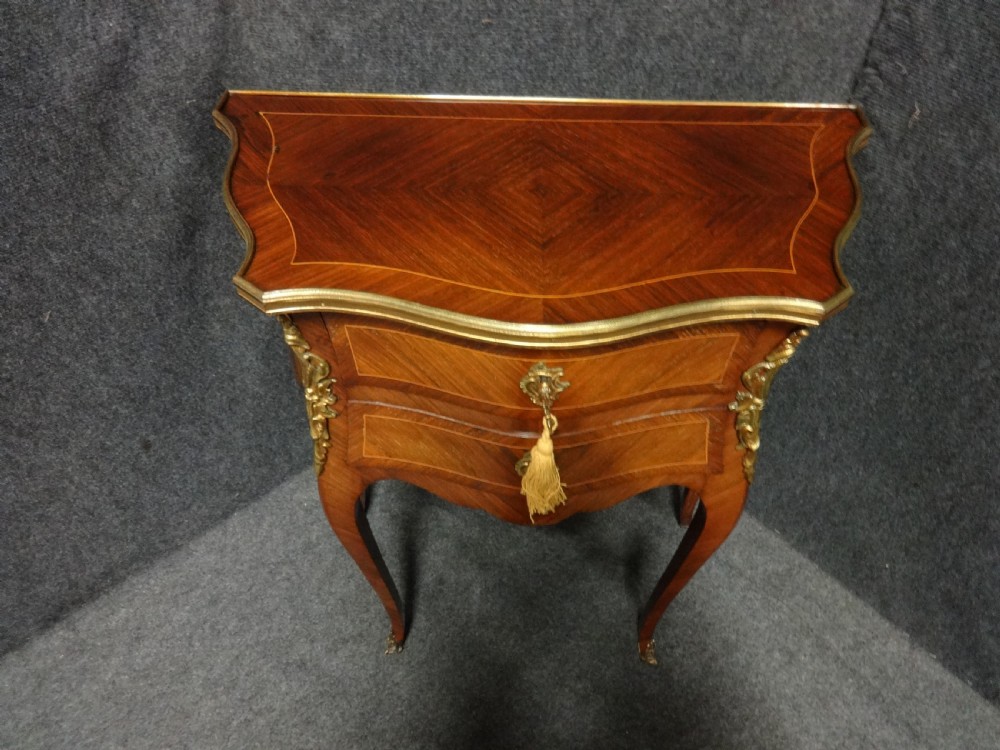 Lovely French Kingwood  Side table Chest of Drawers View XV