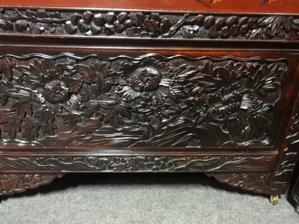Wonderful Chinese Laquered Screen View XI