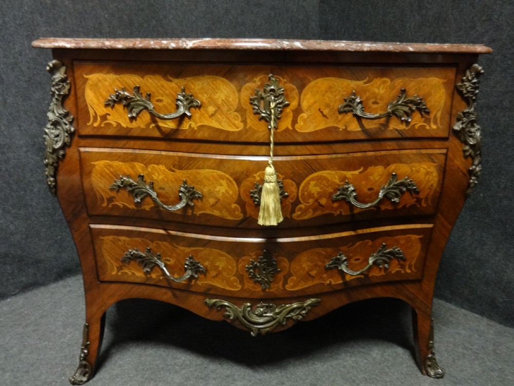 Outstanding Kingwood Marquetry Commode Chest of Drawers View II