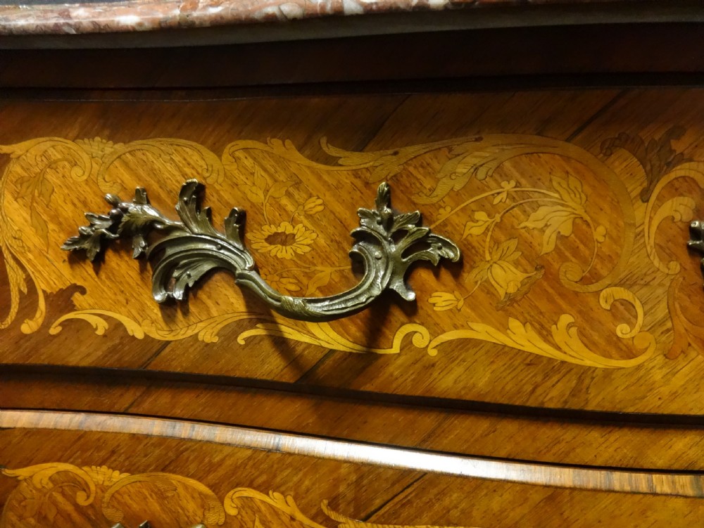 Outstanding Kingwood Marquetry Commode Chest of Drawers View XIII