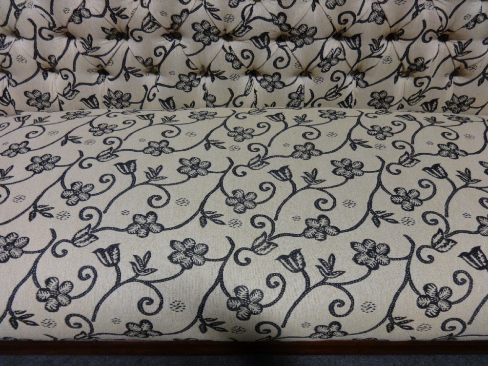 Very Good Victorian Mahogany Sofa View XI