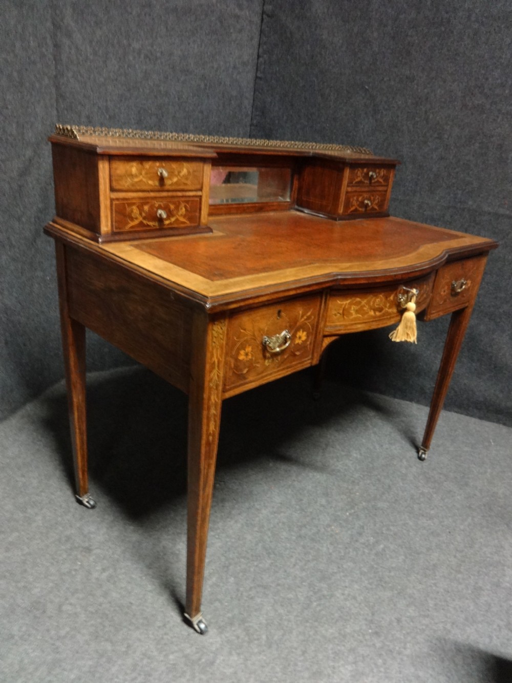 Pretty Rosewood Inlaid Ladies Writing Desk View XI