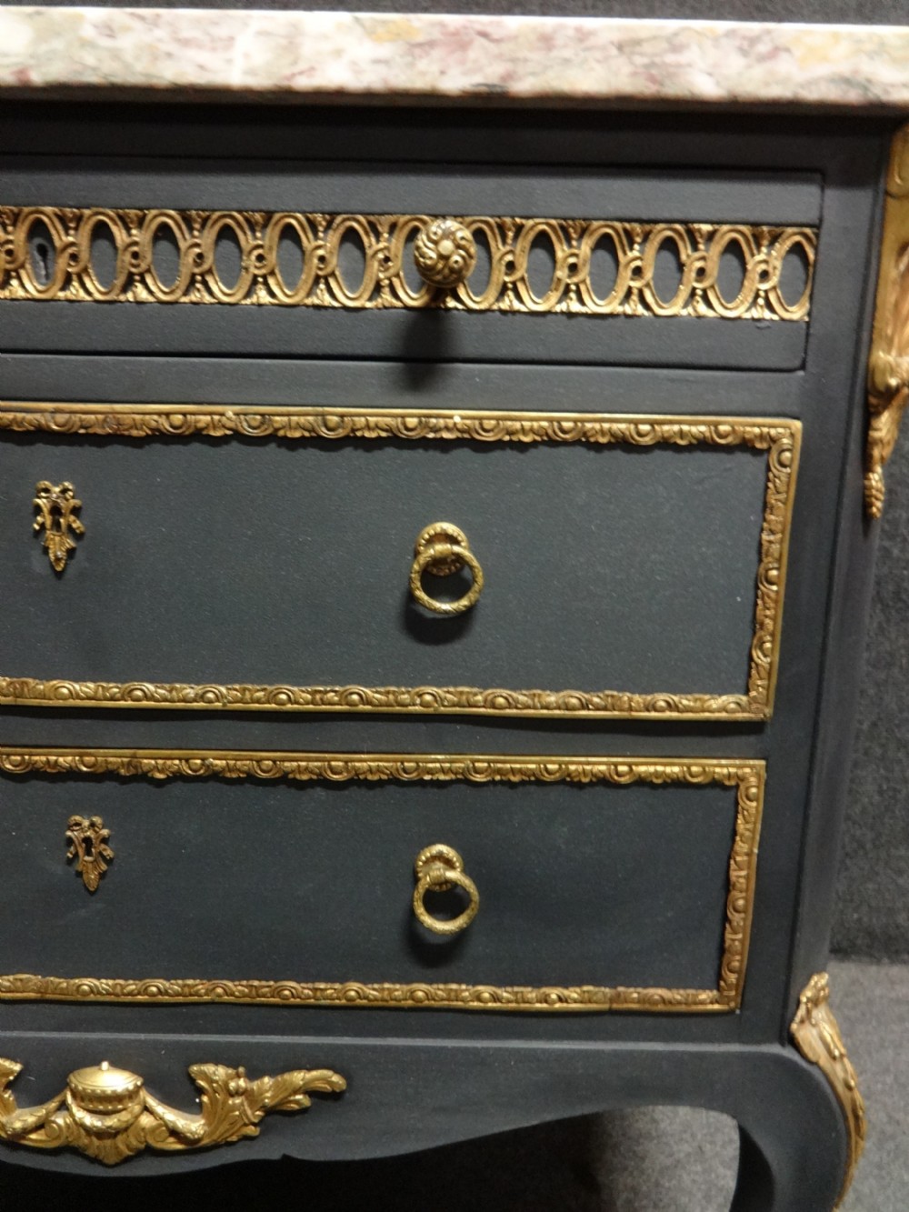 Very Good Pair of French Ormolu Commode Chest of Drawers View XI