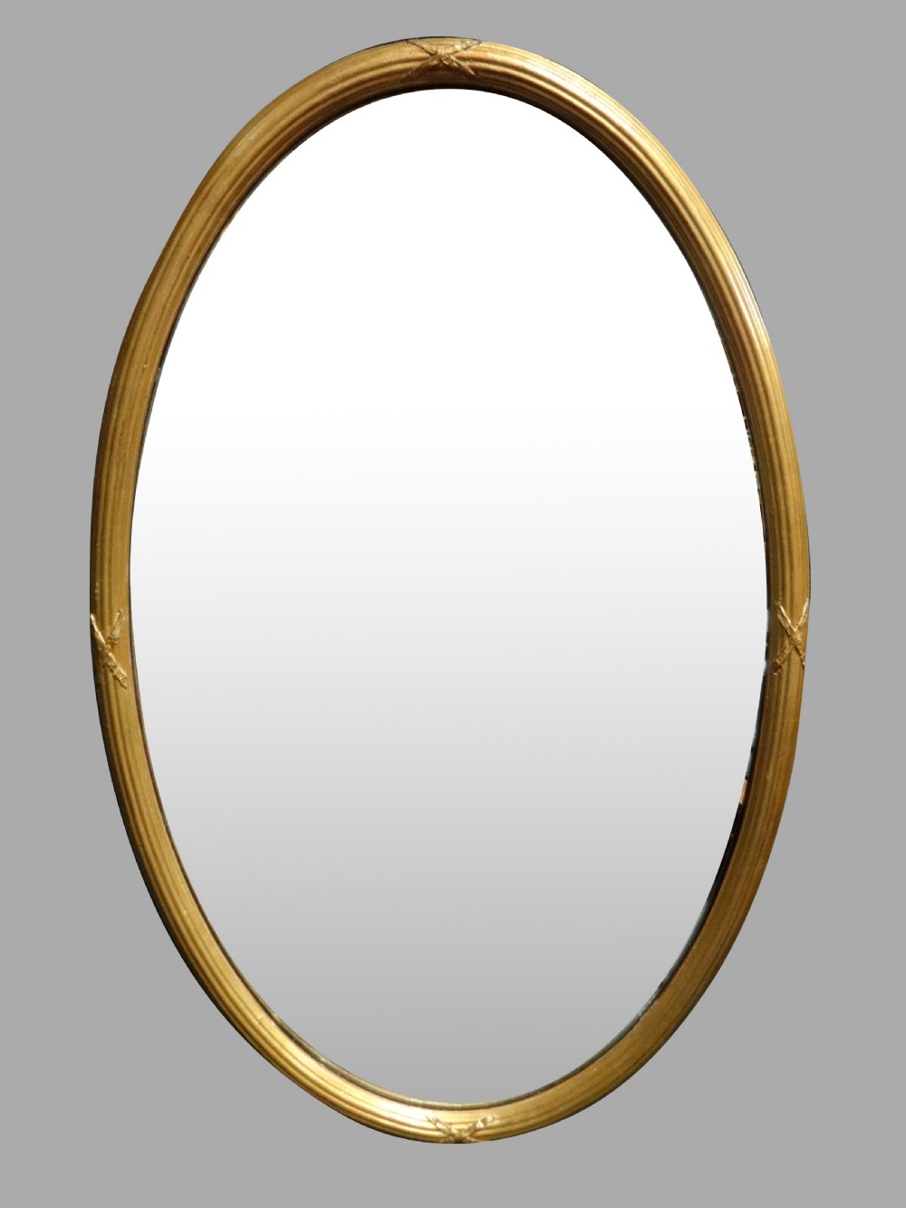 Good Victorian Oval Gilt Mirror