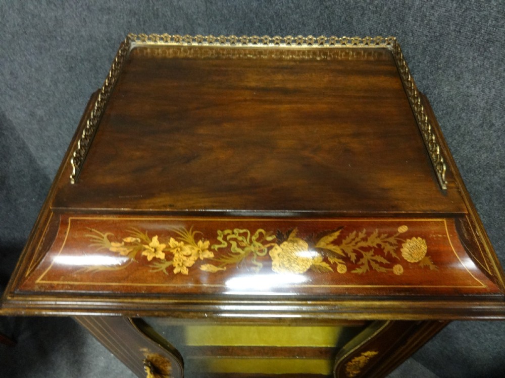 Very Good Victorian Marquetry Display Cabinet View VI