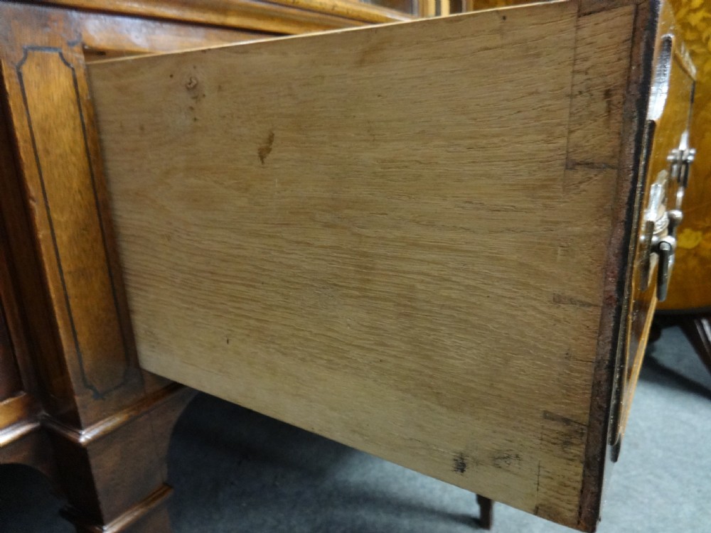 Outstanding Georgian Mahogany Breakfront Inlaid Bookcase View VII