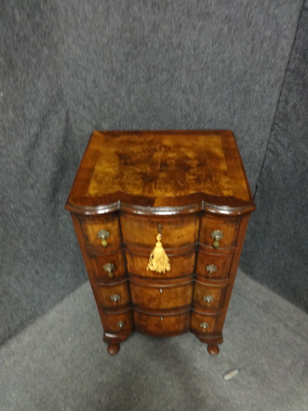 Good Burr Walnut Chest of Drawers View IV