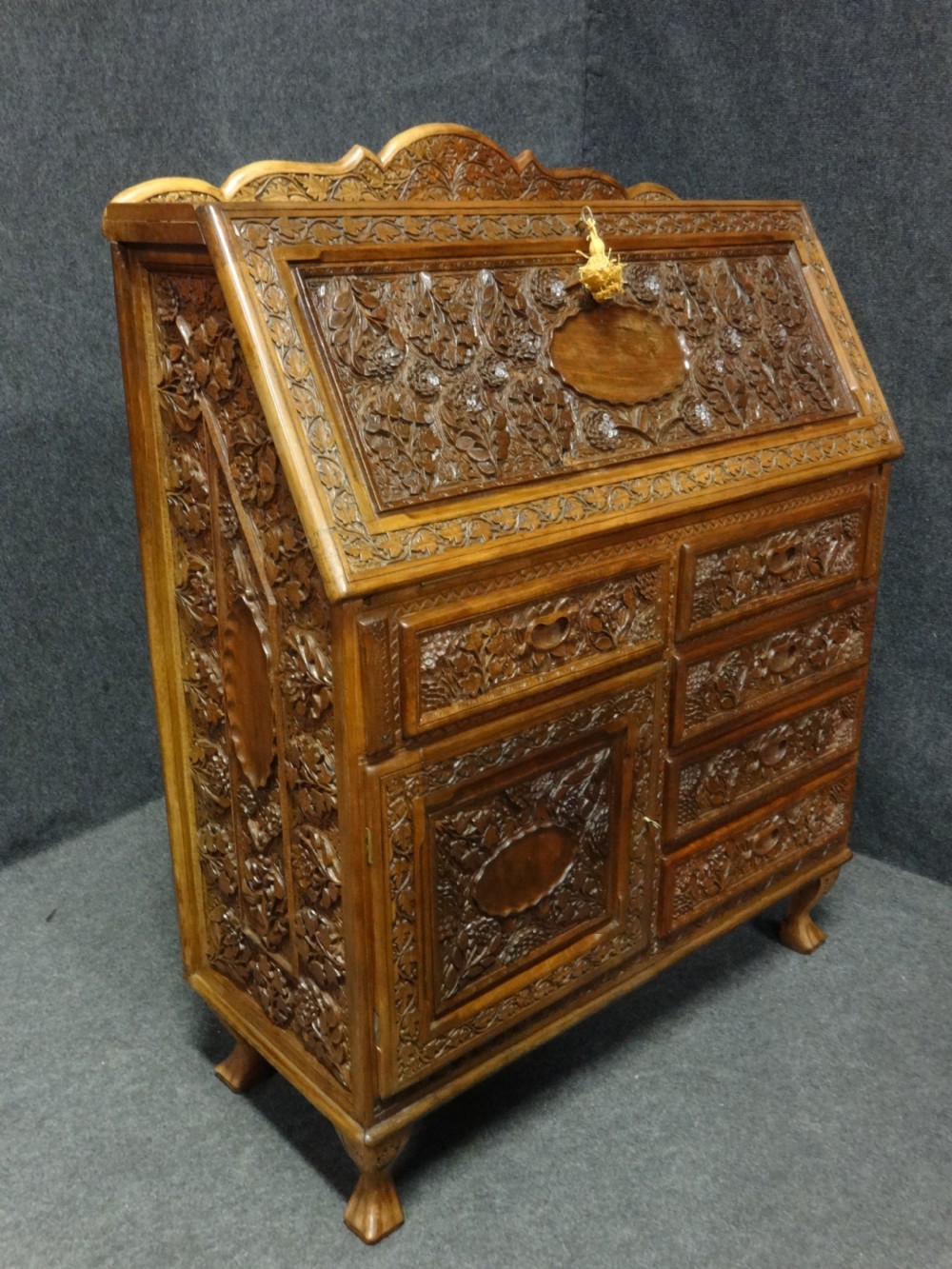 Very Good Carved Bureau View VIII