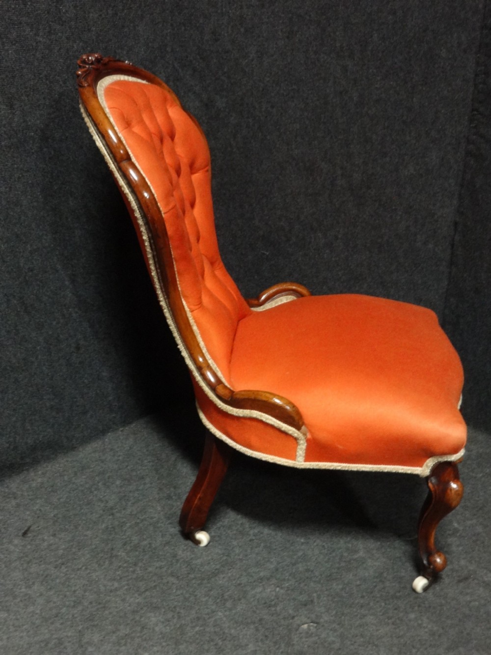 Very Good Mahogany Ladies Chair View VI