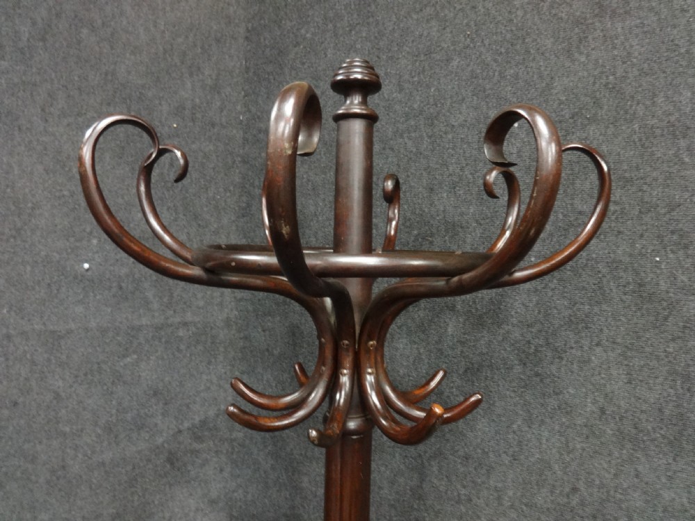 Lovely Thonet Bentwood Coatstand View III