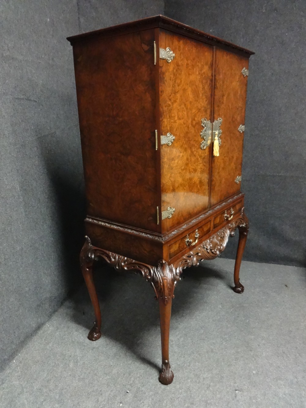 Wonderful Burr Walnut Cocktail Cabinet View VI