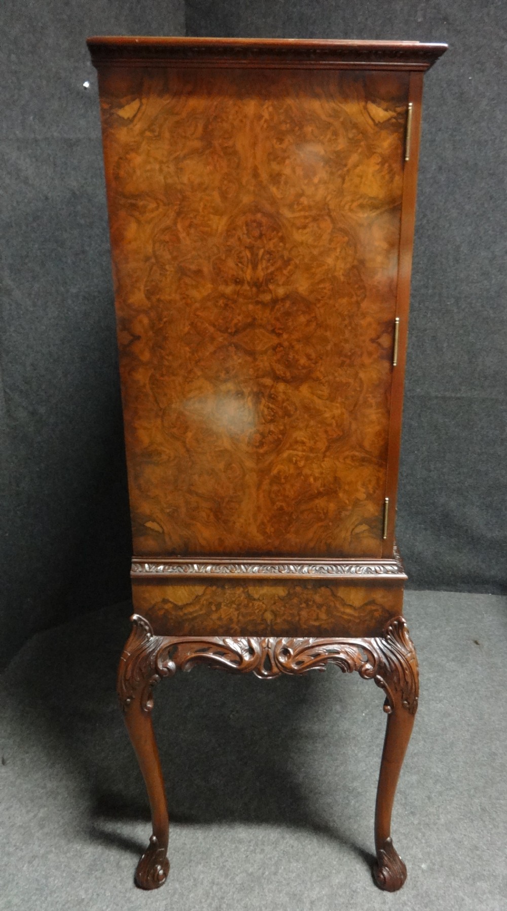 Wonderful Burr Walnut Cocktail Cabinet View VIII