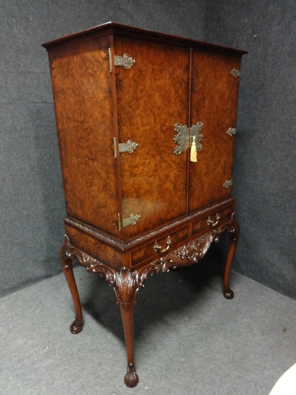Wonderful Burr Walnut Cocktail Cabinet View IX