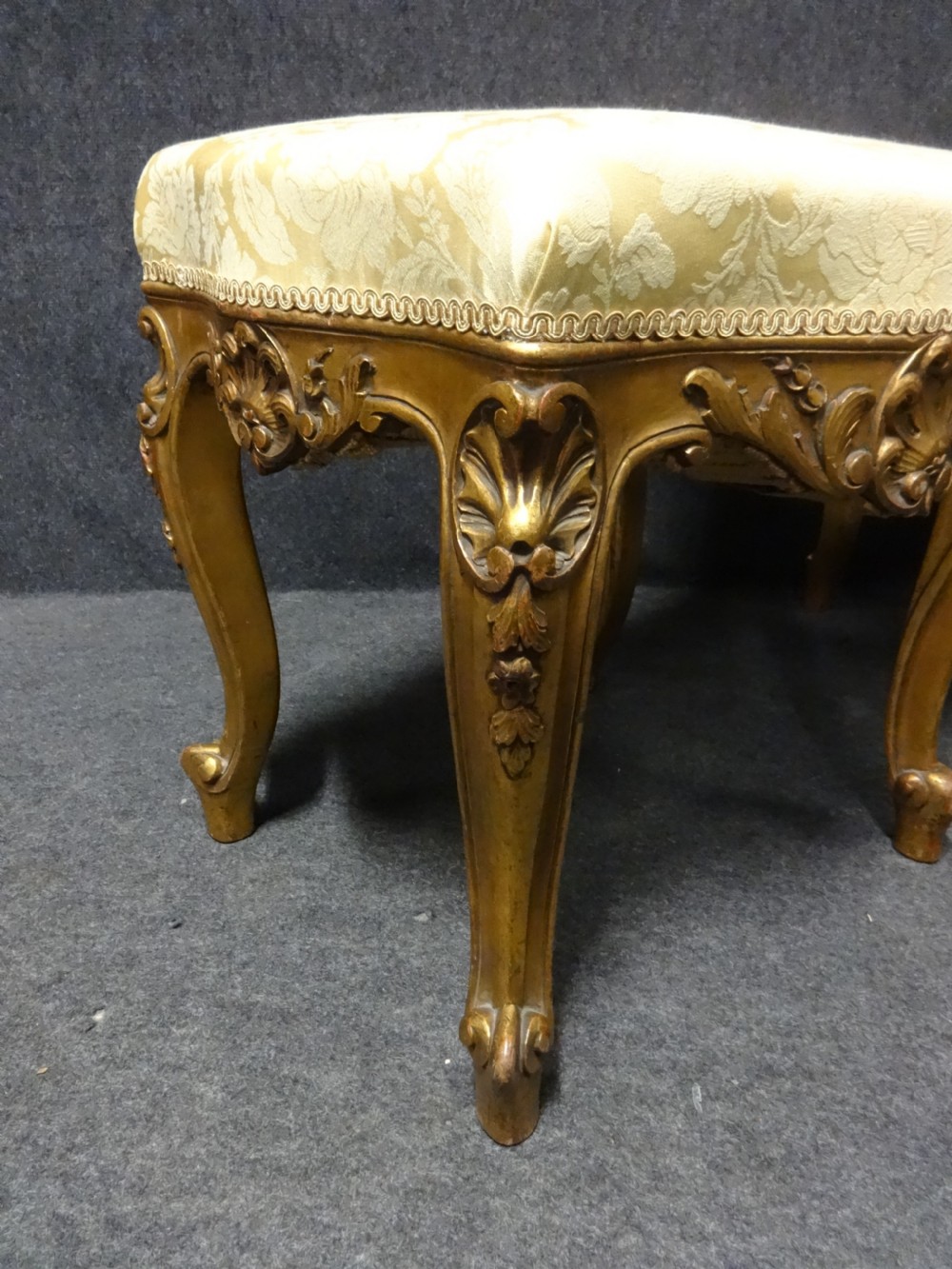 Fine French Six Leg Gilt Serpentine Stool View V