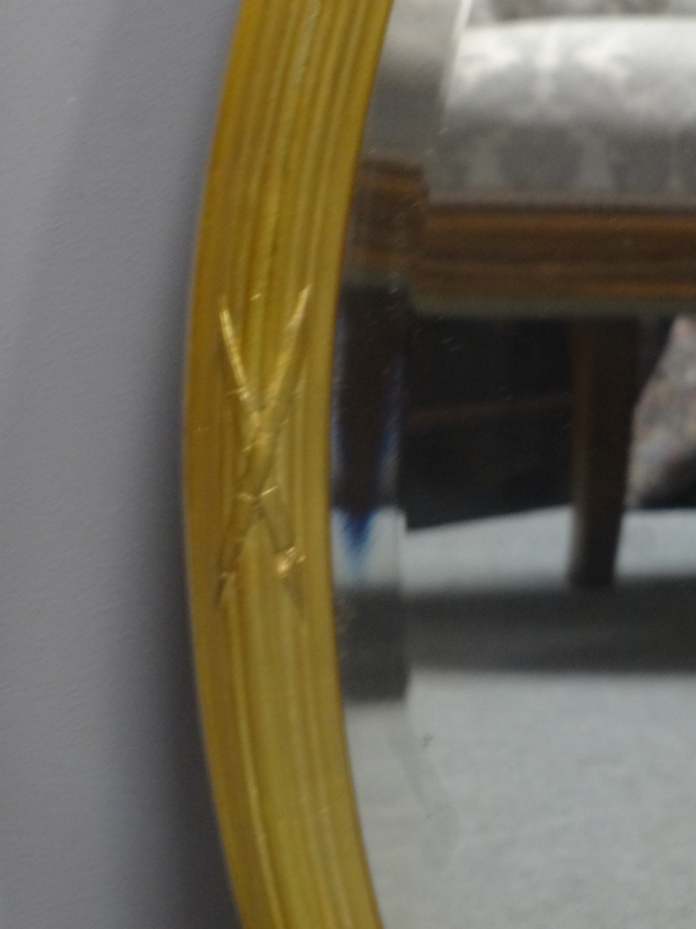 Good English Victorian Oval Gilt Mirror View III