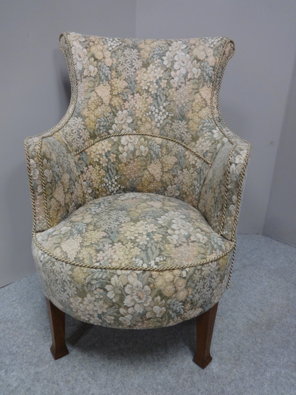 A very Good Pair Arts and Crafts Tub Chairs View III