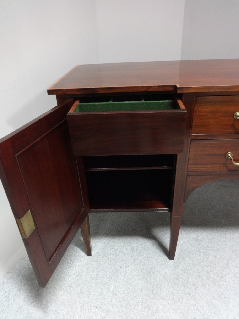 Wonderful Maples Mahogany Breakfront Sideboard View VI