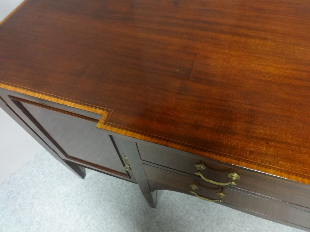 Wonderful Maples Mahogany Breakfront Sideboard View XII