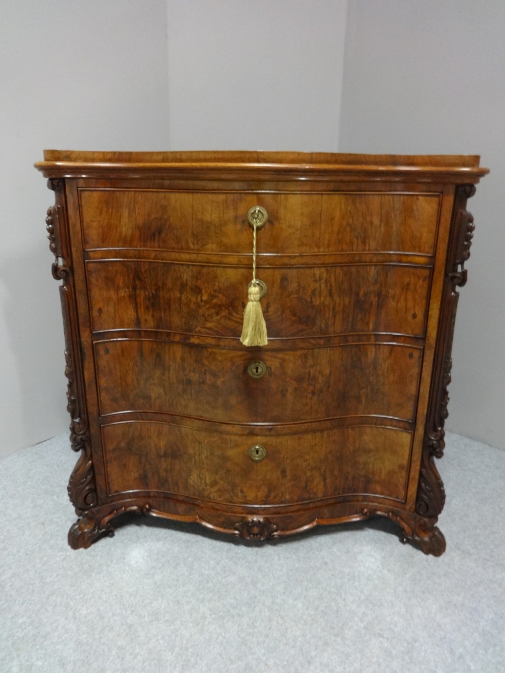 Outstanding Serpentine Burr Walnut Fitted Chest of Drawers View XIII
