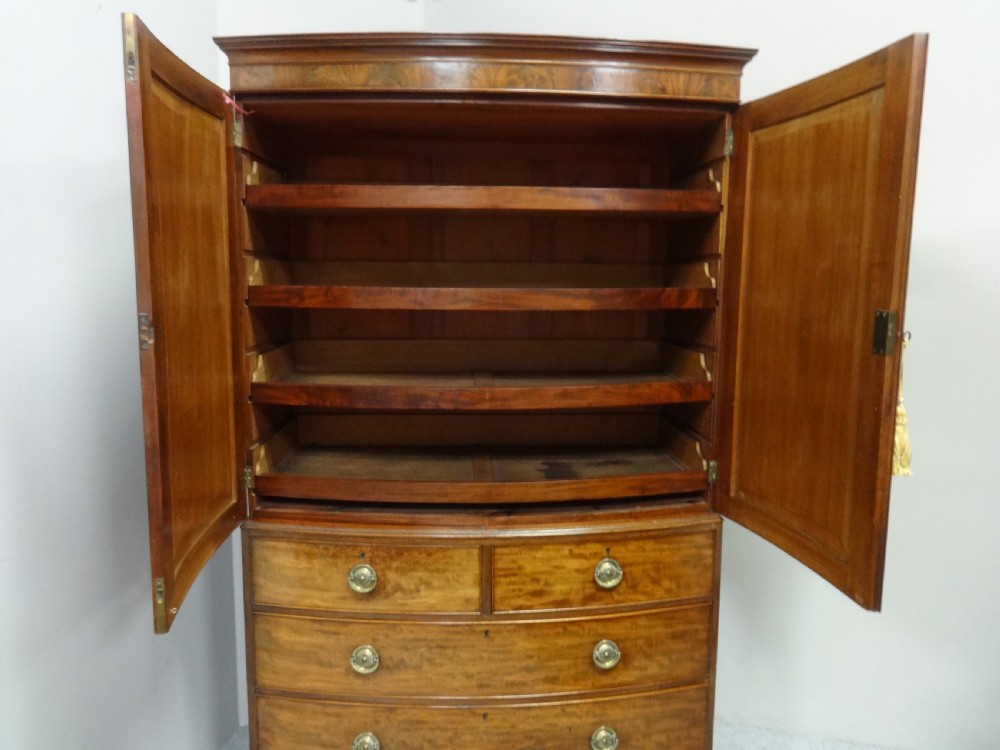 Lovely  Georgian Mahogany Bowed Linen Press View V