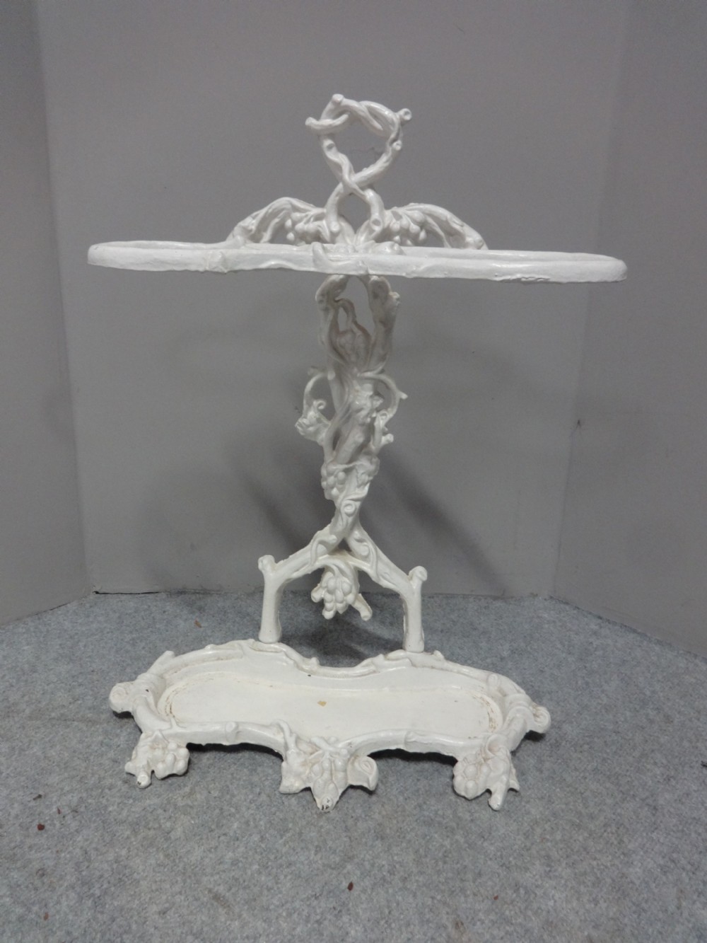 Very Nice Victorian Cast Stick Umbrella Stand
