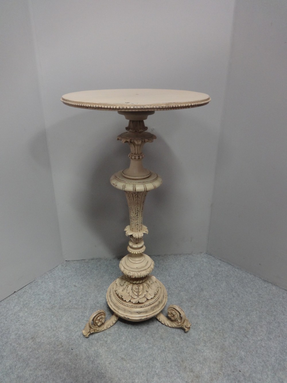 Victorian Painted Pedestal Table