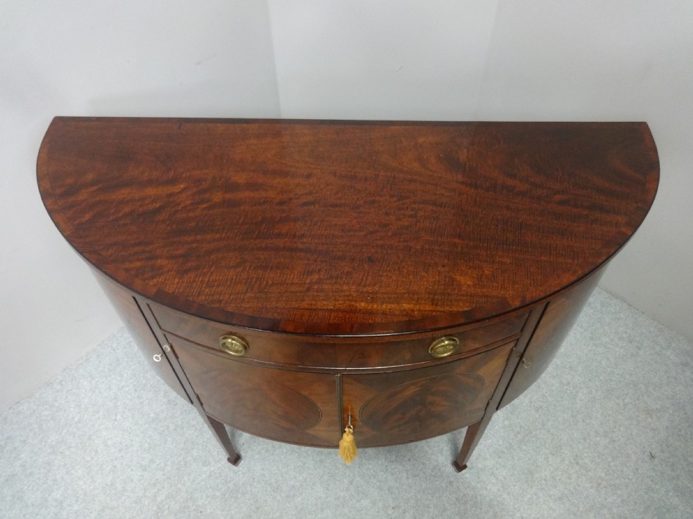  Inlaid  Mahogany Demi Loon Sideboard of Small Proportions View X