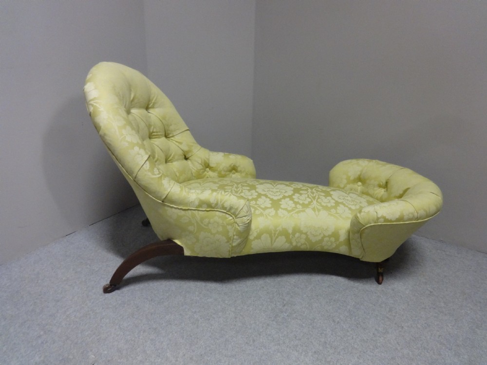 Fine Victorian Chaise Lounge View II