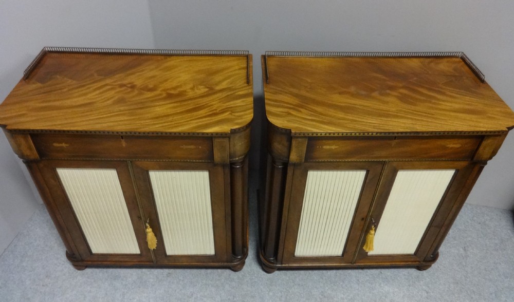Top Quality Pair of Inlaid Dwarf Sidecabinets View IV