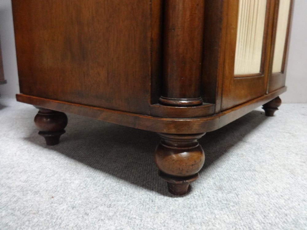 Top Quality Pair of Inlaid Dwarf Sidecabinets View XIII