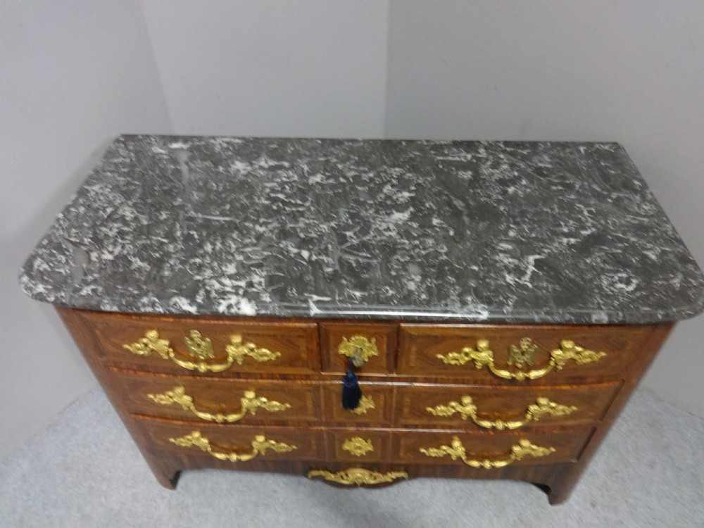 C18th Kingwood Commode Chest of Drawers View IV