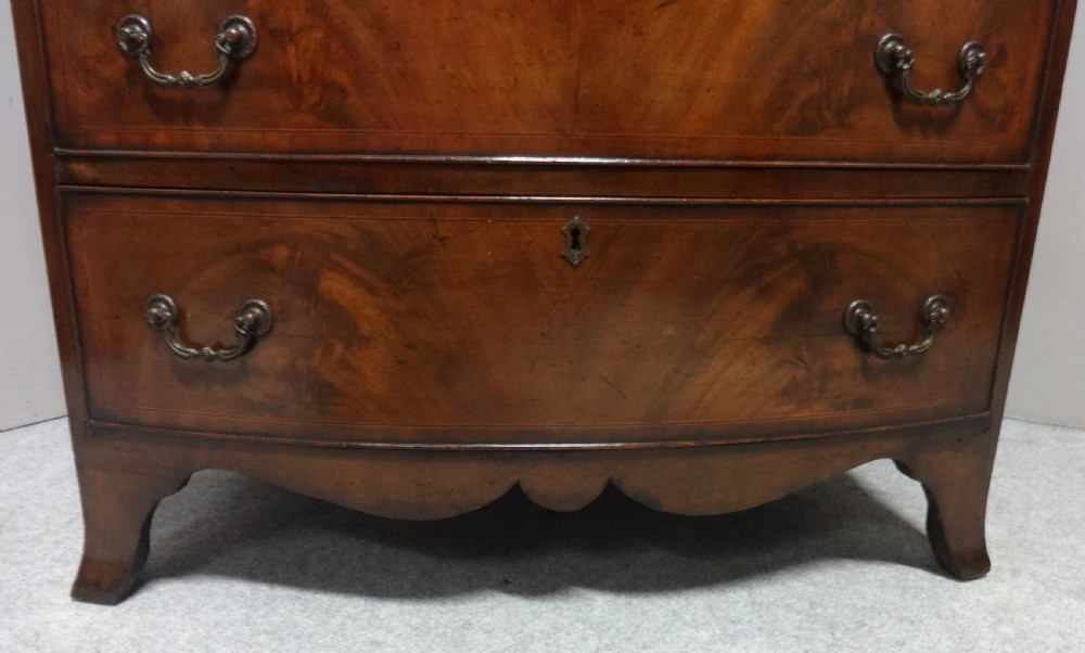 Excellent Georgian Inlaid and Bowed Chest of Drawers View VIII