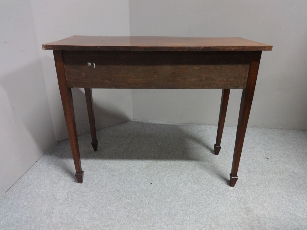 Good Mahogany Serpentine Side Table View VI